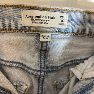 WOMENS ABERCROMBIE JEANS THE ANKLE STRAIGHT HIGH RISE SZ 25/0